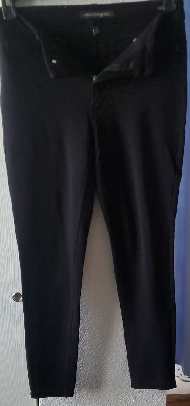 Eva Longoria Black High-Rise Skinny Pants